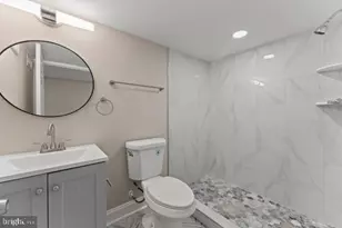 2528 Ashland Ave, Baltimore, MD 21205 - Photo 37