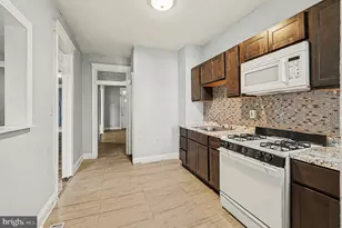 409 N Edgewood St, Baltimore, MD 21229 - Photo 13