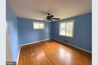 4110 N Rogers Avenue, Baltimore, MD 21207 - Photo 9