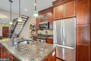 600 S Robinson St, Baltimore, MD 21224 - Photo 25