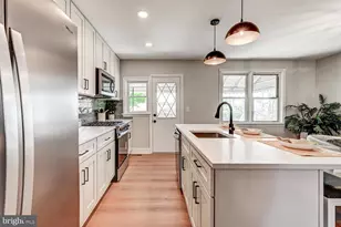 5434 Price Ave, Baltimore, MD 21215 - Photo 11