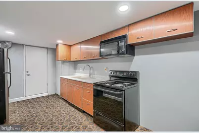3227 Woodring Avenue, Baltimore, MD 21234 - Photo 39