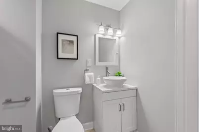 607 S Durham Street, Baltimore, MD 21231 - Photo 17