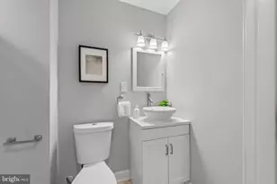 607 S Durham St, Baltimore, MD 21231 - Photo 17
