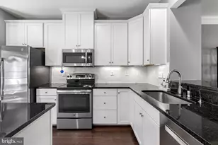 4662 Hudson St, Baltimore, MD 21224 - Photo 13