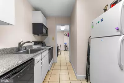 1 E University Parkway #106, Baltimore, MD 21218 - Photo 15
