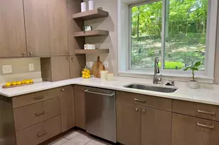 2215 Cross Country Blvd, Baltimore, MD 21209 - Photo 3