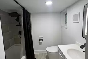4321 Sheldon Ave, Baltimore, MD 21206 - Photo 9