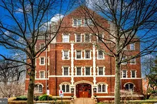 501 W University Pkwy, Baltimore, MD 21210 - Photo 1