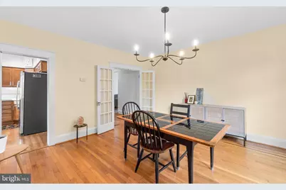 322 Saint Dunstans Road, Baltimore, MD 21212 - Photo 11