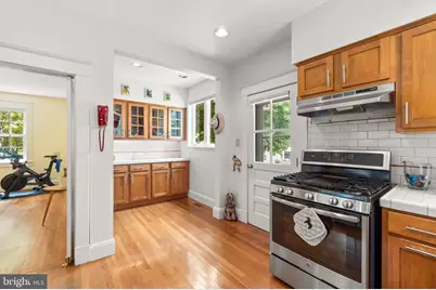 322 Saint Dunstans Road, Baltimore, MD 21212 - Photo 15