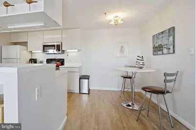 250 President Street #805, Baltimore, MD 21202 - Photo 19