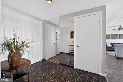 250 President Street #805, Baltimore, MD 21202 - Photo 7