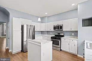 2811 Erdman Ave, Baltimore, MD 21213 - Photo 7