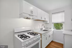 5446 Narcissus Ave, Baltimore, MD 21215 - Photo 25