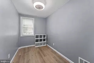 1040 Wedgewood Rd, Baltimore, MD 21229 - Photo 9