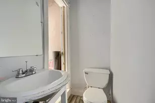 1815 Clifton Ave, Baltimore, MD 21217 - Photo 7