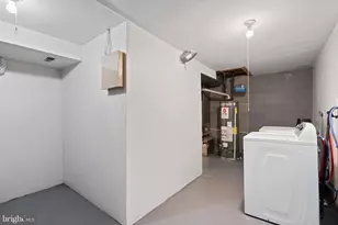 1326 N Stockton St, Baltimore, MD 21217 - Photo 25