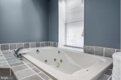 2125 Cambridge, Baltimore, MD 21231 - Photo 29