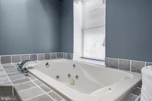 2125 Cambridge, Baltimore, MD 21231 - Photo 29