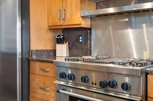 2125 Cambridge, Baltimore, MD 21231 - Photo 13