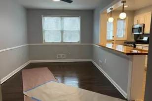 1107 Cooks Ln, Baltimore, MD 21229 - Photo 3