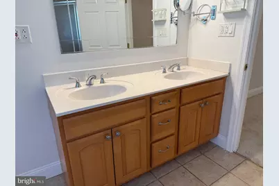 249 S East Avenue, Baltimore, MD 21224 - Photo 15