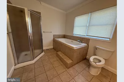 249 S East Avenue, Baltimore, MD 21224 - Photo 17