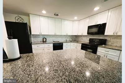 6317 Park Heights Avenue #T4, Baltimore, MD 21215 - Photo 5