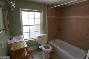 802 Cathedral St, Baltimore, MD 21201 - Photo 11