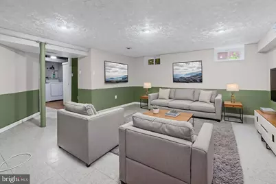3920 Rosecrest Avenue, Baltimore, MD 21215 - Photo 21