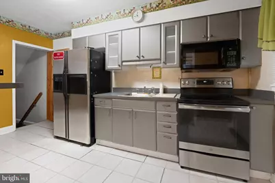3920 Rosecrest Avenue, Baltimore, MD 21215 - Photo 11