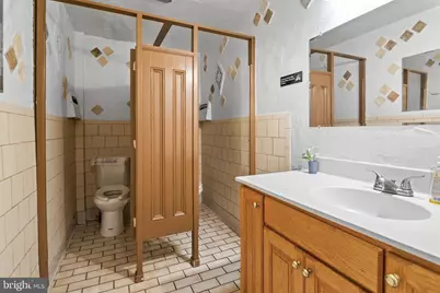 2112 Fleet Street, Baltimore, MD 21231 - Photo 13