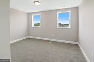 3022 E Fayette St, Baltimore, MD 21224 - Photo 17