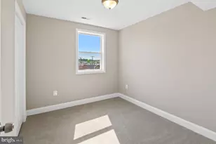 3022 E Fayette St, Baltimore, MD 21224 - Photo 13