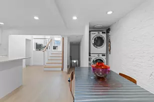 422 S Highland Ave S, Baltimore, MD 21224 - Photo 39