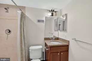 708 S Conkling St, Baltimore, MD 21224 - Photo 23