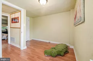 1216 W Pratt St, Baltimore, MD 21223 - Photo 19