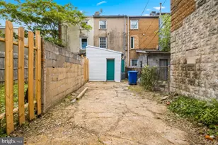 1216 W Pratt St, Baltimore, MD 21223 - Photo 21