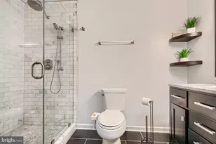 624 Jasper St, Baltimore, MD 21201 - Photo 21