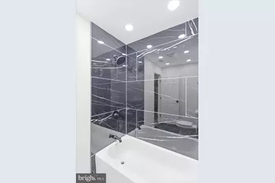 1013 Myrtle Avenue, Baltimore, MD 21201 - Photo 35