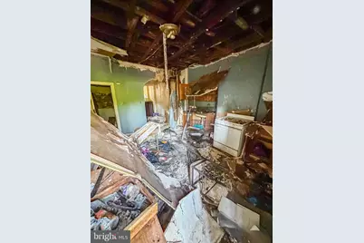 2416 Oliver Street E, Baltimore, MD 21213 - Photo 3