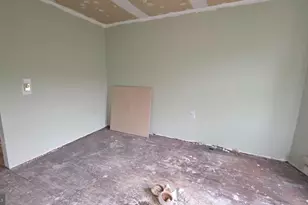 1826 W North Ave, Baltimore, MD 21217 - Photo 25