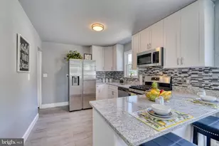 4906 Grindon Ave, Baltimore, MD 21214 - Photo 9