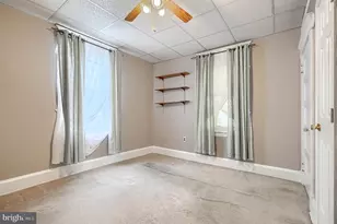 6113 Fair Oaks Ave, Baltimore, MD 21214 - Photo 13