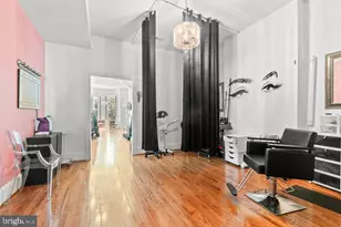 30 E 25th St, Baltimore, MD 21218 - Photo 7
