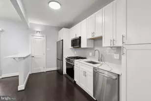 1728 E 32nd St, Baltimore, MD 21218 - Photo 19