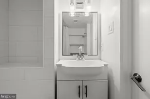 1728 E 32nd St, Baltimore, MD 21218 - Photo 43