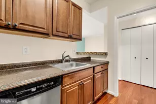1714 Park Ave, Baltimore, MD 21217 - Photo 17