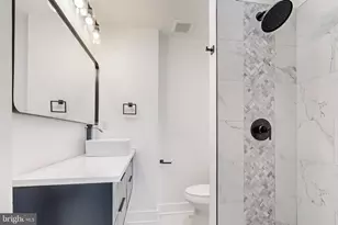 2320 W Lexington St, Baltimore, MD 21223 - Photo 25